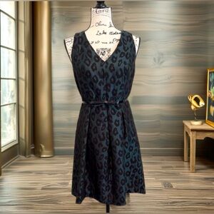 🖤Size 4 (Small) LOFT Green and Black Leopard Print Midi A-Line Dress💚